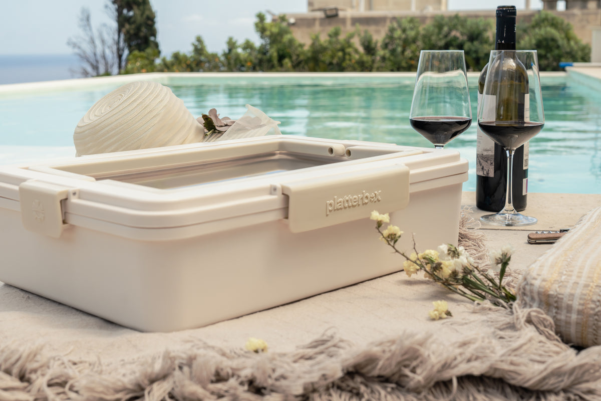 Platter Box The Insulated & Customizable Food Carrier for Stylish Sharing – Platterbox